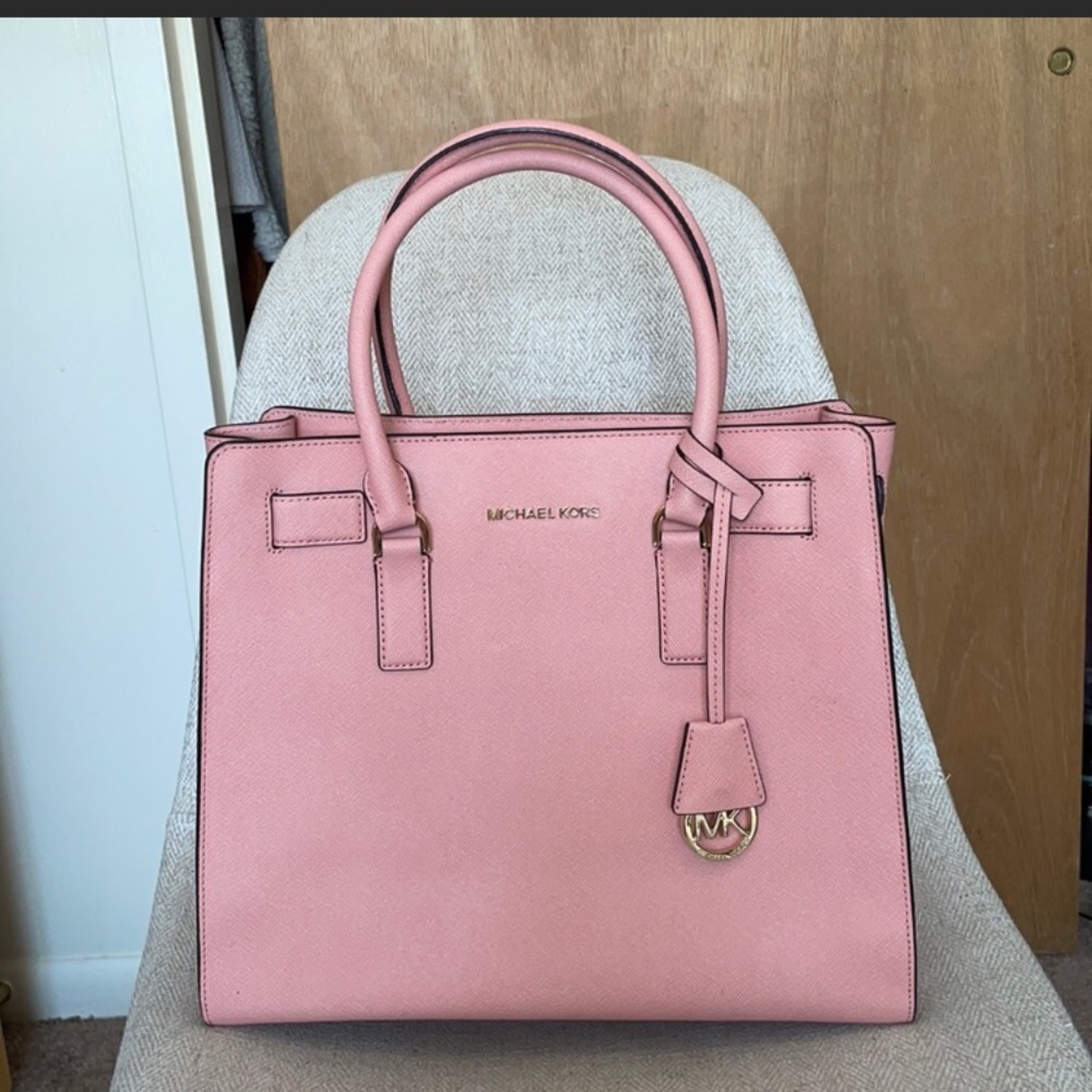 Michael Kors Purse in blossom pink